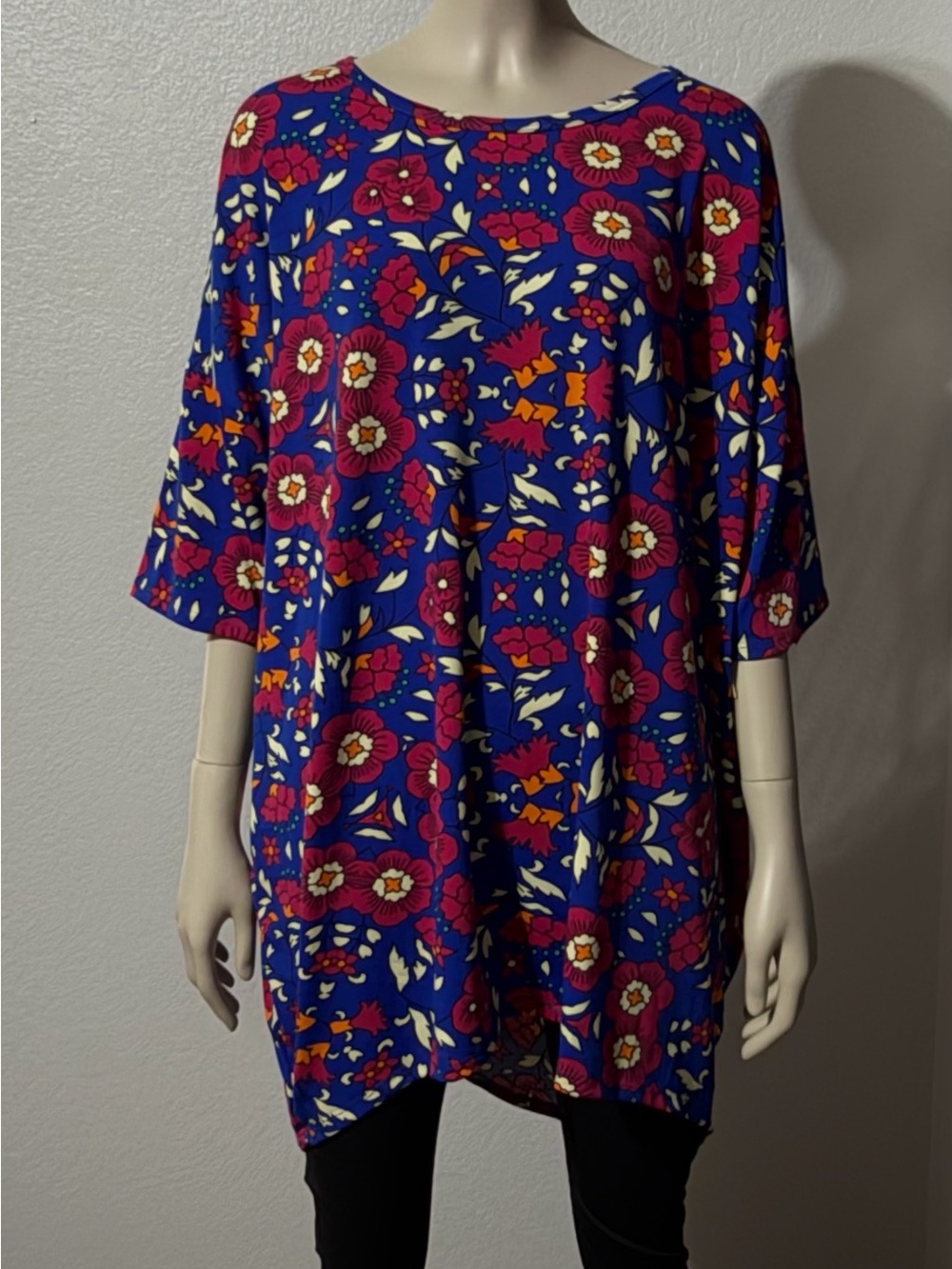 CLOSET CLEAR OUT ALL LULAROE MAKE AOFFER BUNDLE NWT OVERSIZED XL SEE PICTURES 😍 - Picture 17 of 17